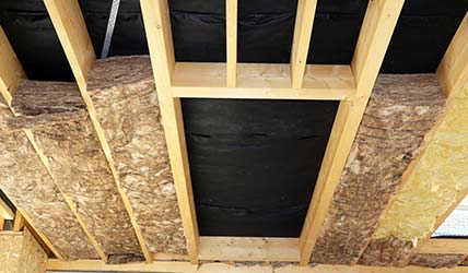 Dachdämmung vom Fachbetrieb - Energie sparen mit System