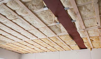 Dachdämmung vom Fachbetrieb - Energie sparen mit System