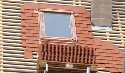 Steildacharbeiten & Dacheindeckungen